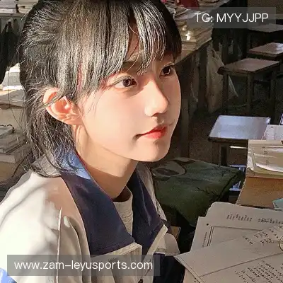 强英坦